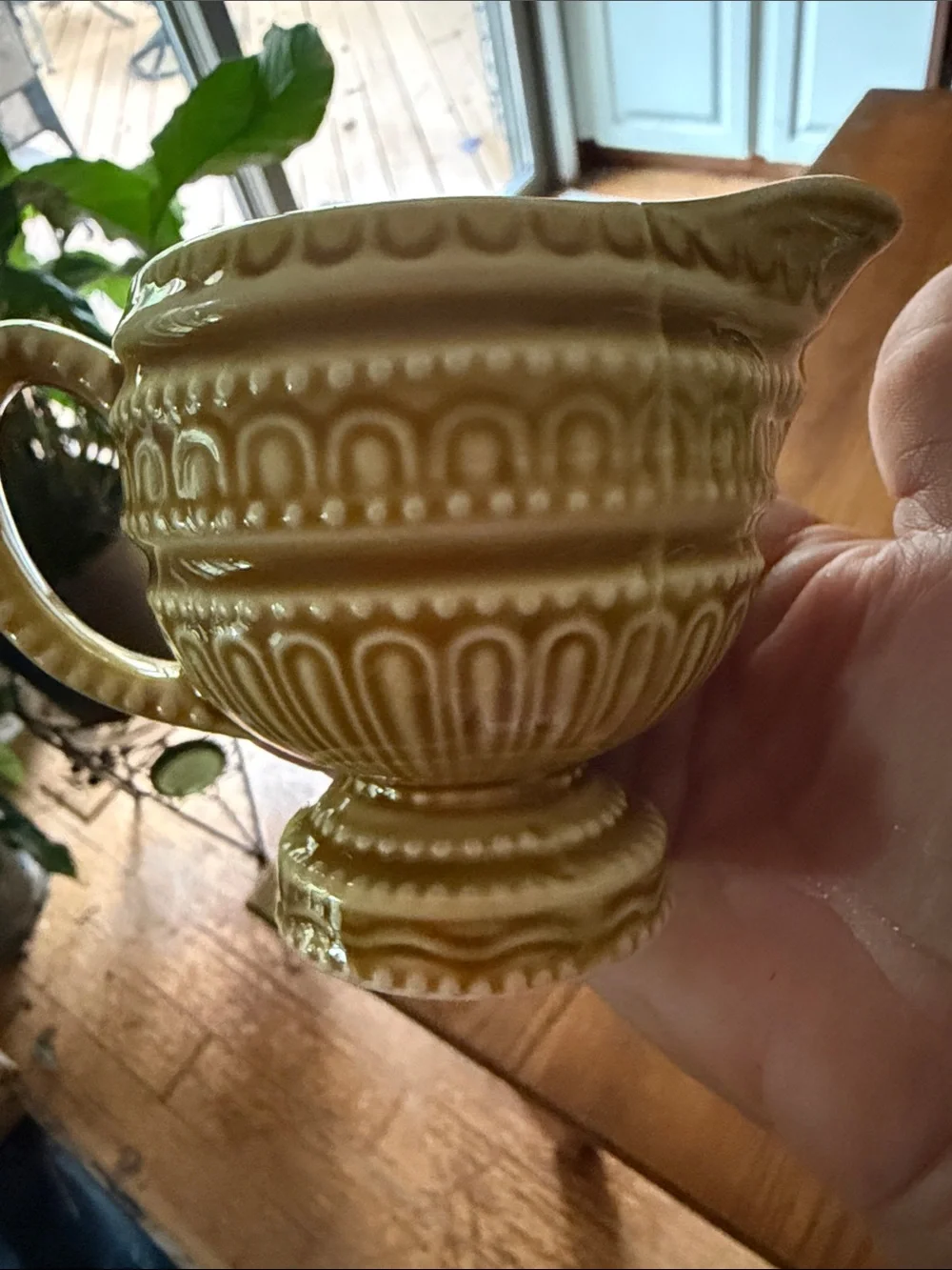 Ceramic Olive Green Decorative Creamer and Sugar Set